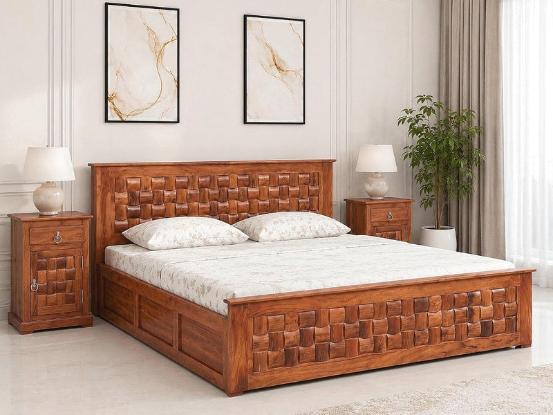 Niwar Collection solid Sheesham wood bed with bedside tables